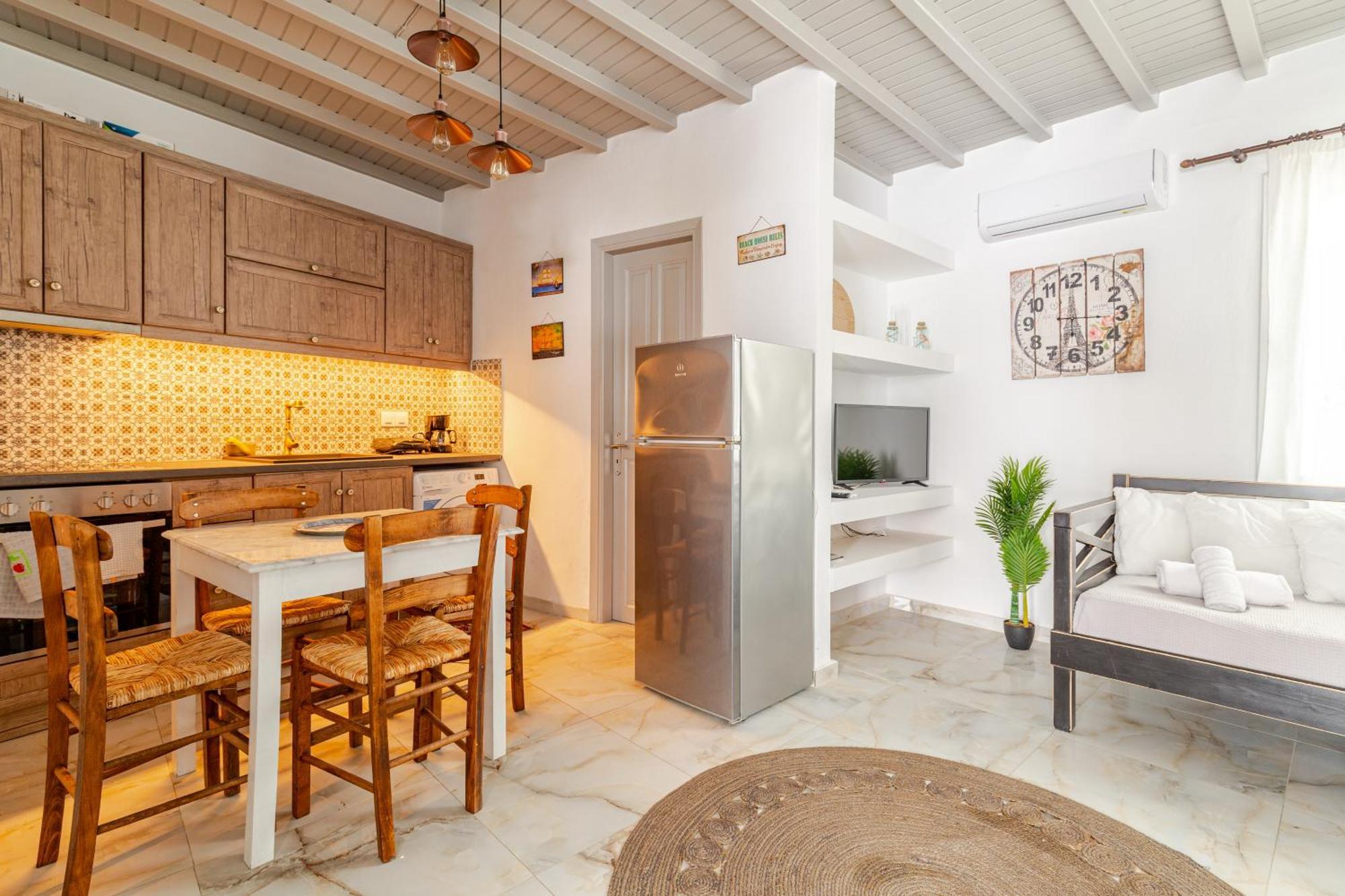 Elenitas Beach House In Ornos المظهر الخارجي الصورة